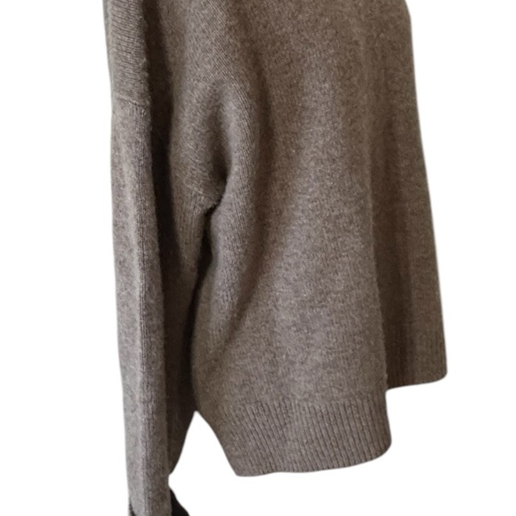 NORDSTROM Cashmere Wool Blend Taupe Turtleneck Sweater Soft Casual Size L M Work - Picture 6 of 8